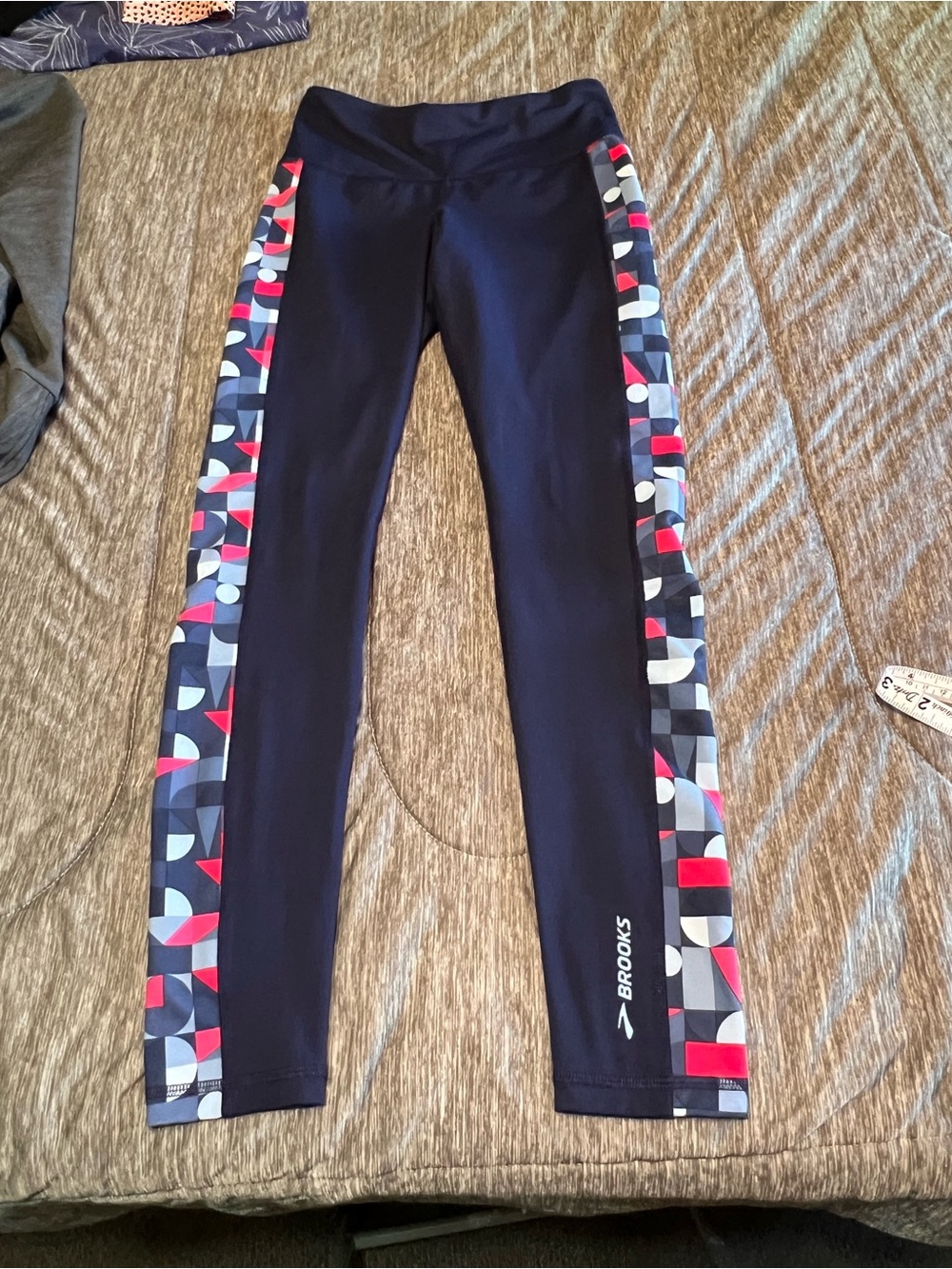Brooks Navy Leggings with Pink & Gray Geometric Side Panels